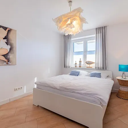 Apartment Elas Nuest *