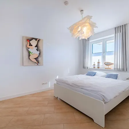 Elas Nuest Apartment